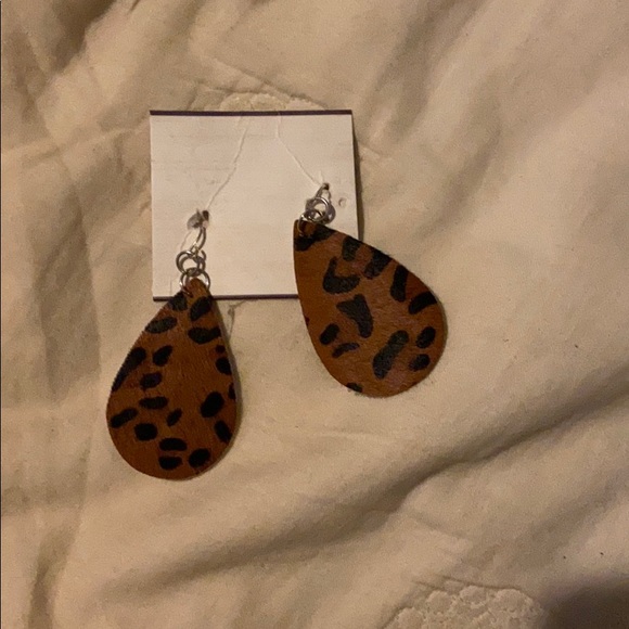 Leopard Leather Earrings - Picture 2 of 2